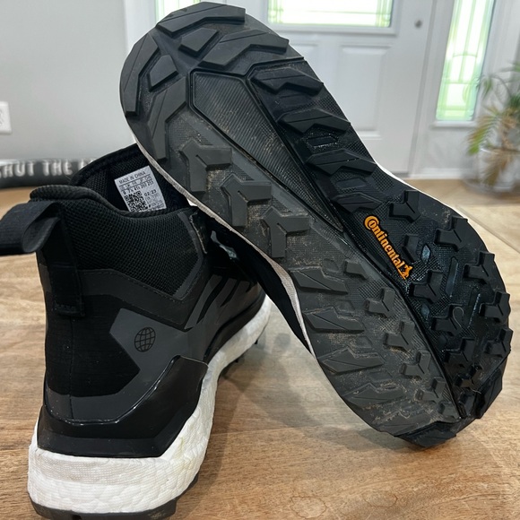 Adidas Terrex Black and White Hiking Boots - Picture 5 of 5